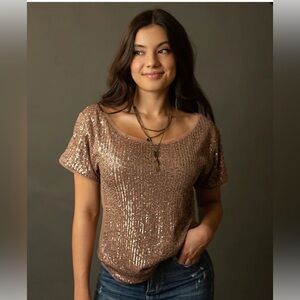 Joyfolie Mia Joy Sequin Top XS Rose Gold Short Sleeve Blouse Sparkly Party NWT